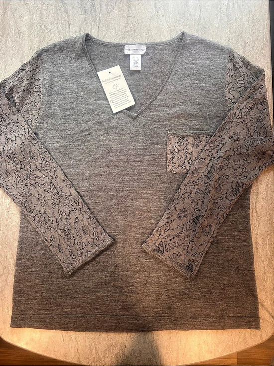 Soft Surroundings Tops - Soft Surroundings Lace Sleeve V-Neck Gray Wool Blend Top in Large NWT